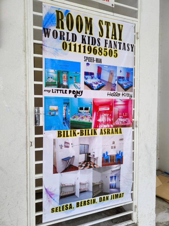 World Kids Fantasy Hotel Lumut Kültér fotó